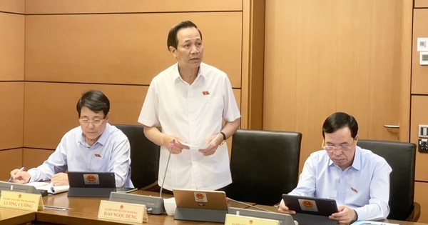 Bộ trưởng Đào Ngọc Dung: Lương kỹ sư ra trường 3,5 triệu đồng/tháng thì sống làm sao?