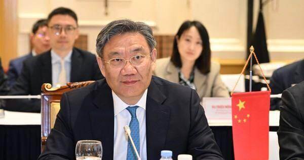 Bộ trưởng Thương mại Trung Quốc nói về ‘gỡ tắc’ xuất khẩu tôm hùm bông Việt Nam Bộ trưởng Thương mại Trung Quốc nói về ‘gỡ tắc’ xuất khẩu tôm hùm bông Việt Nam