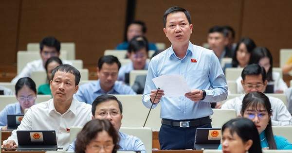 Phải giám sát những ông chủ ngân hàng