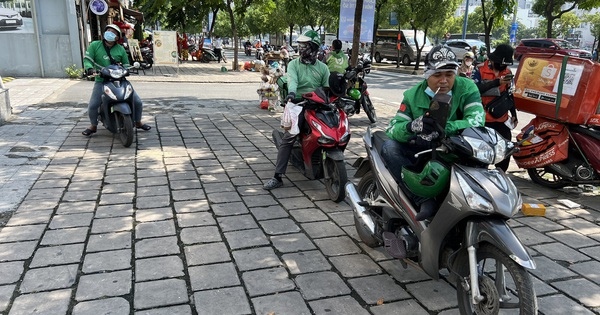 Grab, ShopeeFood, Be, Gojek… nói gì về việc thu phí đơn hàng quá cao?