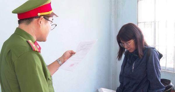 Khởi tố, bắt tạm giam Trưởng bộ phận Ngân hàng