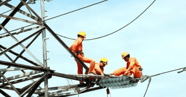 2 dự án hơn 10.110 tỉ đồng truyền tải điện từ miền Trung ra miền Bắc 2 dự án hơn 10.110 tỉ đồng truyền tải điện từ miền Trung ra miền Bắc
