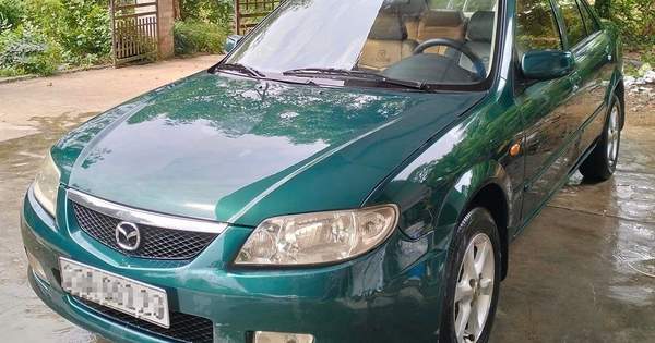 70 triệu cho Mazda 323, đối thủ một thời của Toyota Corolla Altis 70 triệu cho Mazda 323, đối thủ một thời của Toyota Corolla Altis