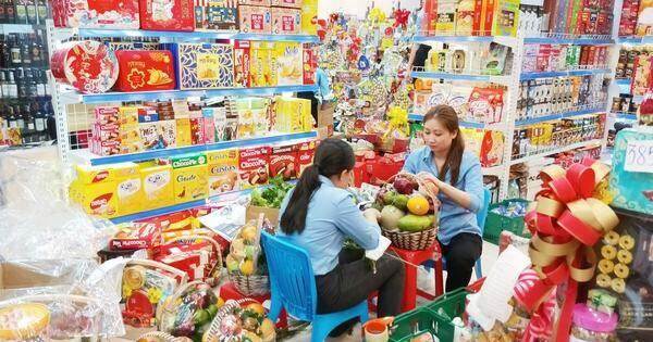 Hàng Tết thấp thỏm chờ sức bật cuối năm Hàng Tết thấp thỏm chờ sức bật cuối năm