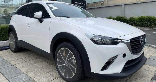 Mazda CX-3 khiến Toyota Raize gặp khó tại Việt Nam Mazda CX-3 khiến Toyota Raize gặp khó tại Việt Nam