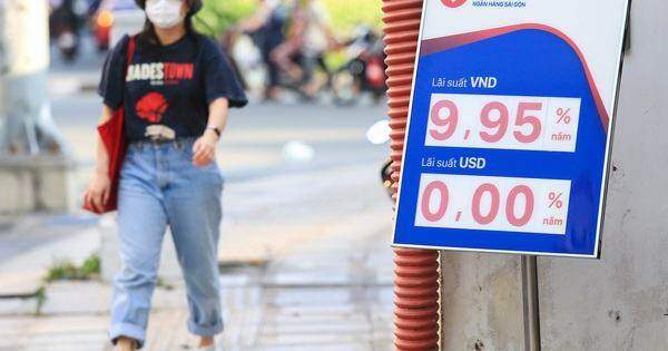 SCB đưa lãi suất huy động về 2,2%/năm, tiếp tục đóng cửa một số phòng giao dịch SCB đưa lãi suất huy động về 2,2%/năm, tiếp tục đóng cửa một số phòng giao dịch