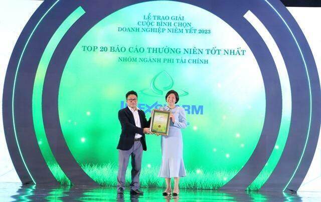 Imexpharm được vinh danh là doanh nghiệp có báo cáo thường niên và quản trị công ty tốt nhất, tiếp tục khẳng định vị thế công ty dẫn đầu trong lĩnh vực dược phẩm
