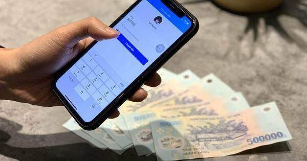 Chuyển khoản trên 10 triệu đồng buộc phải xác thực sinh trắc học