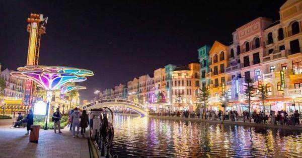 Khám phá tour du lịch đêm cực đã cho giới trẻ Hà thành dịp lễ này Khám phá tour du lịch đêm cực đã cho giới trẻ Hà thành dịp lễ này