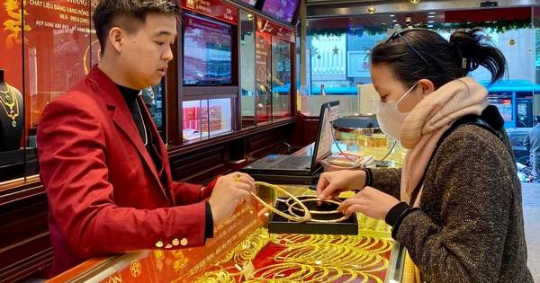 Lập sàn giao dịch, ‘hút’ hàng trăm tấn vàng trong dân? Lập sàn giao dịch, ‘hút’ hàng trăm tấn vàng trong dân?