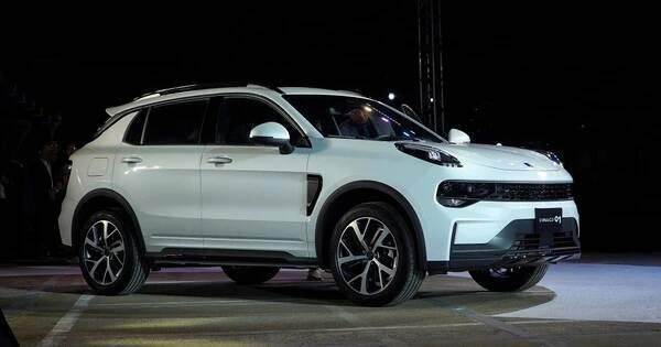 Lynk & Co 01 định vị ‘mâm trên’ Mazda CX-5, giá 999 triệu đồng tại Việt Nam