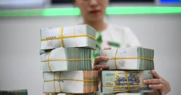 Ngân hàng rầm rộ phát hành 176.006 tỷ đồng trái phiếu