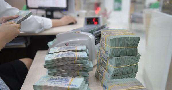 Ngân hàng ‘đẩy’ vốn rẻ, lãi suất thấp