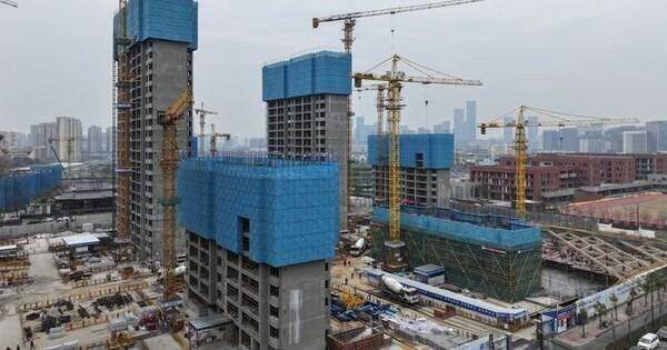 Ế ẩm, các chủ đầu tư BĐS ở nước này dùng tới những chiêu tiếp thị có 1-0-2 để bán nhà, thậm chí có doanh nghiệp còn bị phạt tiền vì quảng cáo “lố”