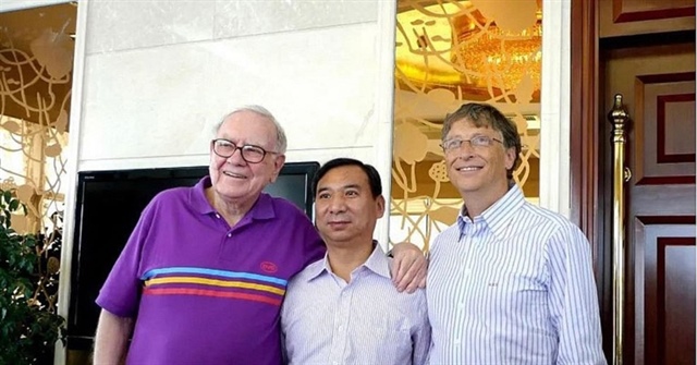 Chân dung ‘Warren Buffett Trung Quốc’, tỷ phú xe điện ‘đánh bại’ Tesla