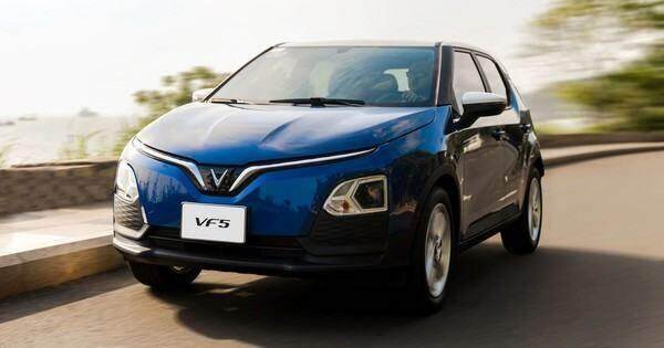 Trải nghiệm bất ngờ của nhân viên ngân hàng với xe điện VinFast Trải nghiệm bất ngờ của nhân viên ngân hàng với xe điện VinFast