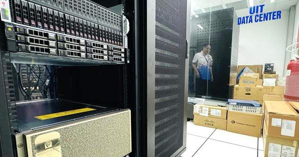 Trường đại học đầu tiên ở Việt Nam sở hữu siêu máy chủ AI NVIDIA DGX A100 Trường đại học đầu tiên ở Việt Nam sở hữu siêu máy chủ AI NVIDIA DGX A100