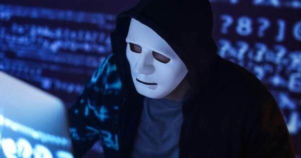 3 nhóm hacker tuyên bố đánh sập Facebook, Instagram 3 nhóm hacker tuyên bố đánh sập Facebook, Instagram