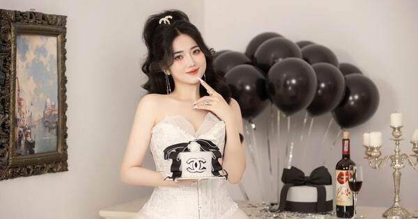 Hot girl Cua Baby và hành trình trở thành hot Idol TikTok Hot girl Cua Baby và hành trình trở thành hot Idol TikTok