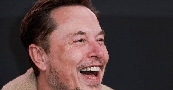 ‘Không ai có thể ngăn cản Tesla’
