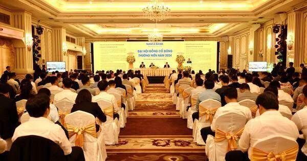 Nam A Bank chốt kế hoạch chia cổ tức 25% trong năm nay, mục tiêu lãi 4.000 tỷ đồng Nam A Bank chốt kế hoạch chia cổ tức 25% trong năm nay, mục tiêu lãi 4.000 tỷ đồng