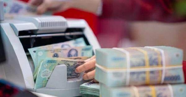 Xuất hiện thêm 2 ngân hàng điều chỉnh lãi suất tiết kiệm