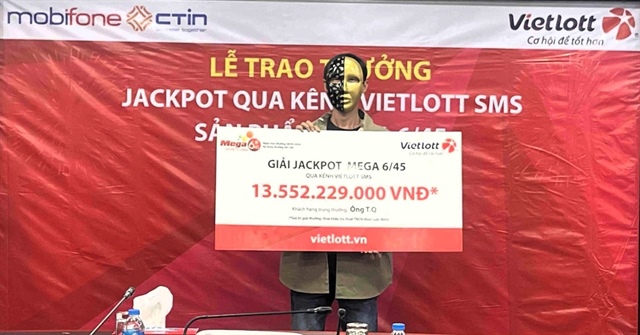 Ngày 8-3, người chồng ở TP.HCM tặng vợ hơn 13,5 tỉ đồng Ngày 8-3, người chồng ở TP.HCM tặng vợ hơn 13,5 tỉ đồng