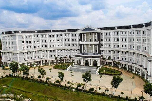 Vụ Trường Quốc tế Mỹ Việt Nam: Sở GD-ĐT TP HCM nói “đây là vấn đề lớn” Vụ Trường Quốc tế Mỹ Việt Nam: Sở GD-ĐT TP HCM nói “đây là vấn đề lớn”