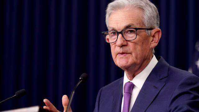 Ông Powell cứng rắn về lãi suất Ông Powell cứng rắn về lãi suất