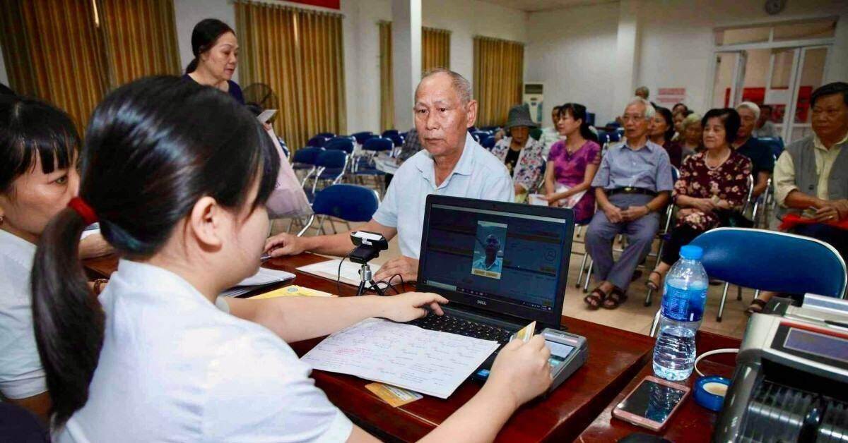 Bưu điện Việt Nam sẵn sàng cho kỳ chi trả lương hưu, trợ cấp BHXH tháng 5/2024