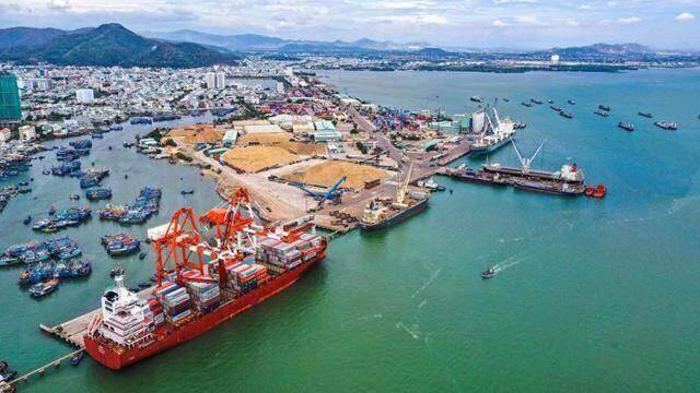 Điều chỉnh chủ trương mở rộng cảng Qui Nhơn