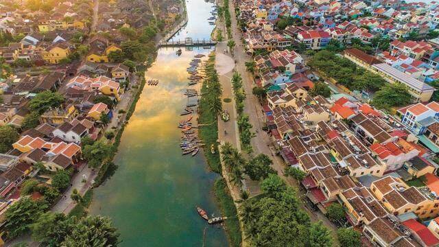 Phát triển Hội An trở thành đô thị sinh thái, văn hóa, du lịch bền vững, giàu bản sắc Phát triển Hội An trở thành đô thị sinh thái, văn hóa, du lịch bền vững, giàu bản sắc