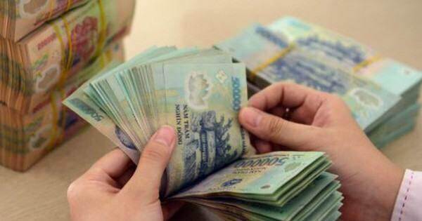 Sóng lãi suất lan rộng, nhiều ngân hàng “nhập cuộc” tăng lãi