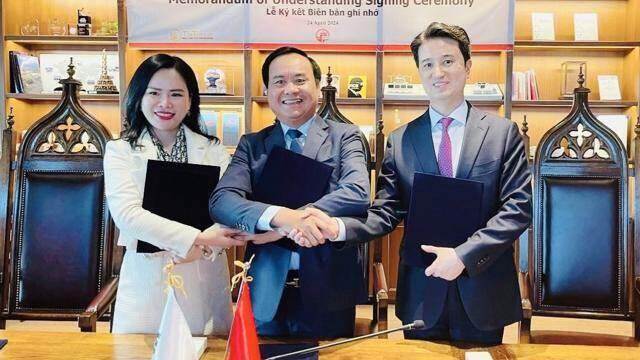 Tỉnh Quảng Trị và T&T Group hợp tác chuyển đổi năng lượng – tăng trưởng xanh với Tập đoàn SK Tỉnh Quảng Trị và T&T Group hợp tác chuyển đổi năng lượng – tăng trưởng xanh với Tập đoàn SK