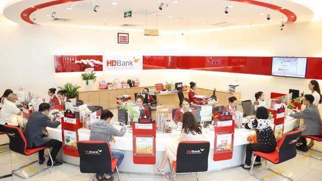 HDBank đạt 4.028 tỷ lợi nhuận quý 1, tăng 46.8%, chia cổ tức 2023 tỷ lệ 30% gồm tiền và cổ phiếu HDBank đạt 4.028 tỷ lợi nhuận quý 1, tăng 46.8%, chia cổ tức 2023 tỷ lệ 30% gồm tiền và cổ phiếu