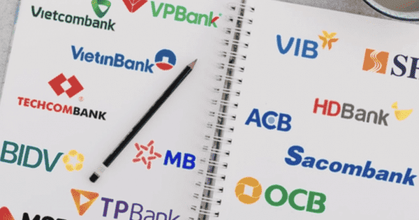 Techcombank chi ‘đậm’ nhất cho cổ đông, 7 ngân hàng trả tiền mặt