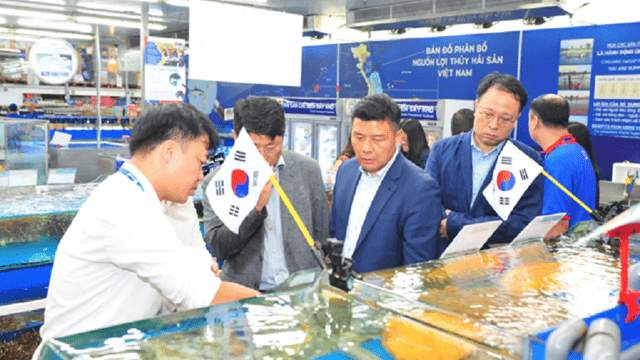 Hải sản Hàn Quốc, Nhật Bản “chen chân” vào thị trường Việt Nam Hải sản Hàn Quốc, Nhật Bản “chen chân” vào thị trường Việt Nam