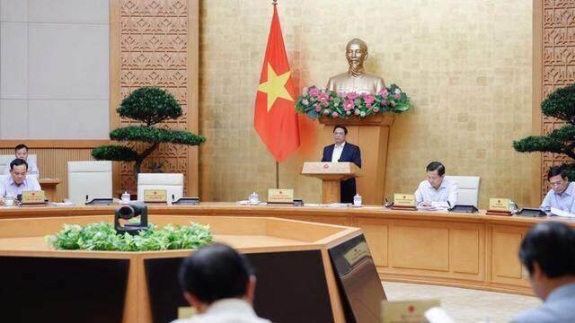 Kinh tế tiếp tục chuyển biến tích cực
