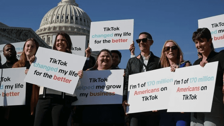Lo sinh kế bị ảnh hưởng nếu Mỹ cấm TikTok