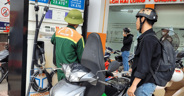 Xăng tăng, dầu giảm nhẹ Xăng tăng, dầu giảm nhẹ
