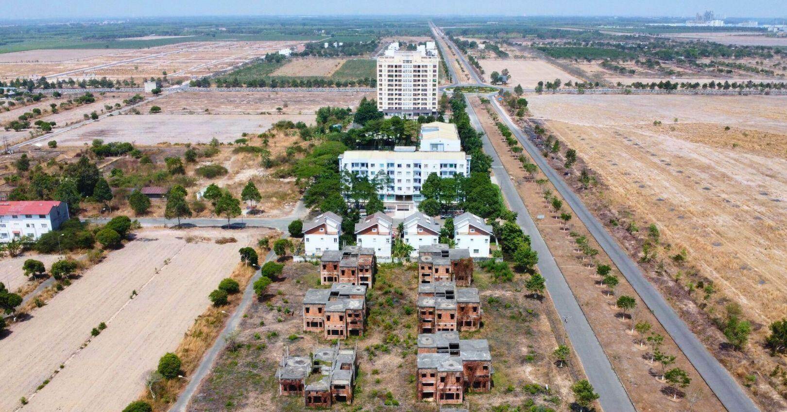 Hơn 20 năm quy hoạch ‘thành phố mới’, Nhơn Trạch vẫn trong cảnh vắng lặng Hơn 20 năm quy hoạch ‘thành phố mới’, Nhơn Trạch vẫn trong cảnh vắng lặng