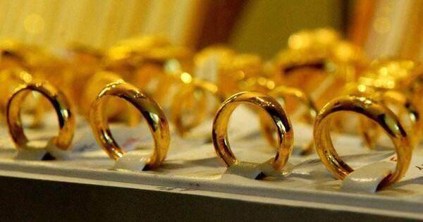Giá vàng nhẫn tròn trơn giảm liên tục, cơ hội mua vào xuất hiện? Giá vàng nhẫn tròn trơn giảm liên tục, cơ hội mua vào xuất hiện?