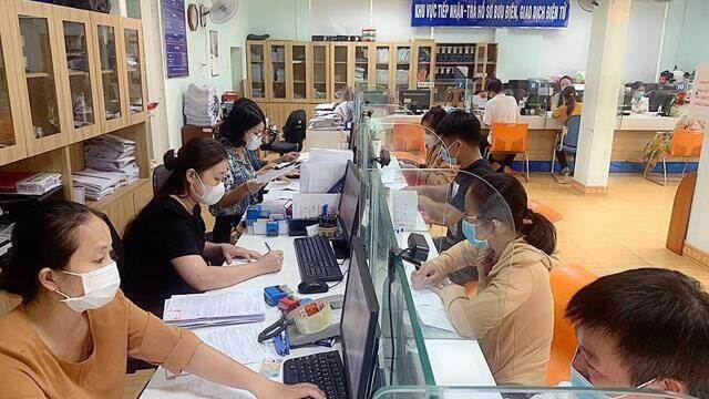 Bỏ phụ cấp thâm niên nghề từ ngày 1/7, công chức lo giảm lương