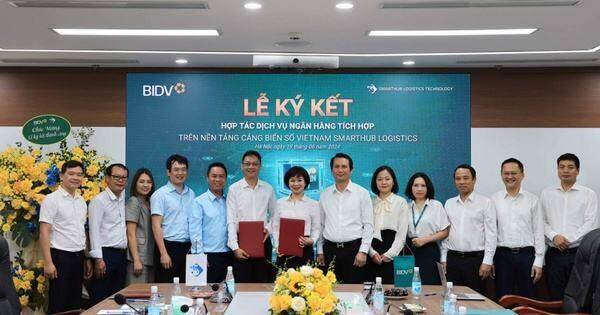 Hợp tác phát triển dịch vụ ngân hàng trên nền tảng cảng biển số Hợp tác phát triển dịch vụ ngân hàng trên nền tảng cảng biển số