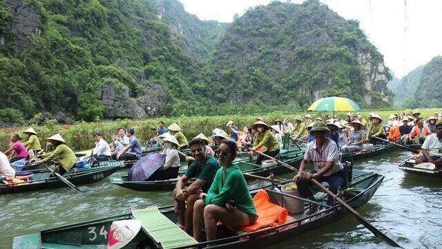 Ninh Bình đón 61.000 lượt khách quốc tế trong tuần du lịch