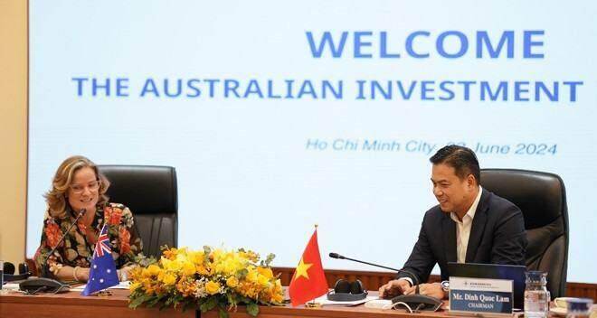 Phái đoàn đầu tư Australia thăm và làm việc với EVNGENCO3
