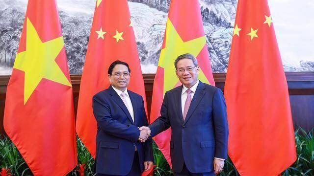 Thủ tướng Phạm Minh Chính hội đàm với Thủ tướng Trung Quốc Lý Cường
