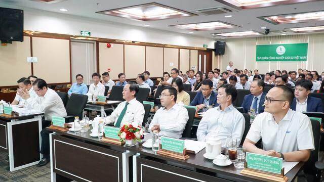 Niêm yết giao dịch cao su Việt Nam, xu hướng tất yếu để ngành phát triển bền vững Niêm yết giao dịch cao su Việt Nam, xu hướng tất yếu để ngành phát triển bền vững