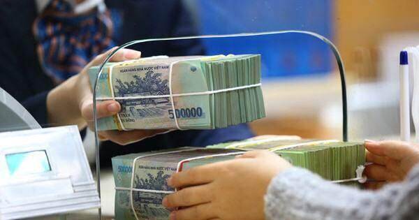 Ngân hàng, công ty chứng khoán cấp tập tăng vốn