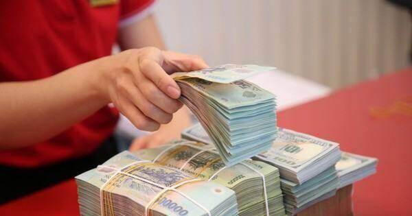 Ngân hàng giãn nợ cho khách, nhưng…